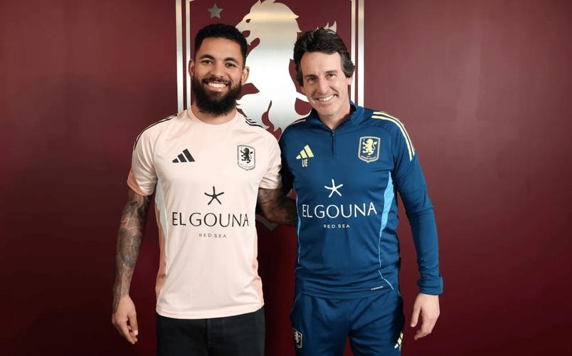 道格拉斯-路易斯：很多俱乐部想签我，但我只考虑维拉