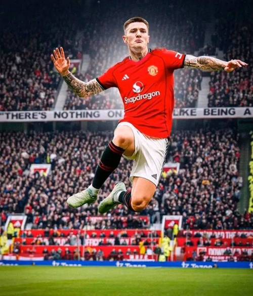 萨哈：曼联签谢什科是大错特错，比选错主帅的后果还要糟糕