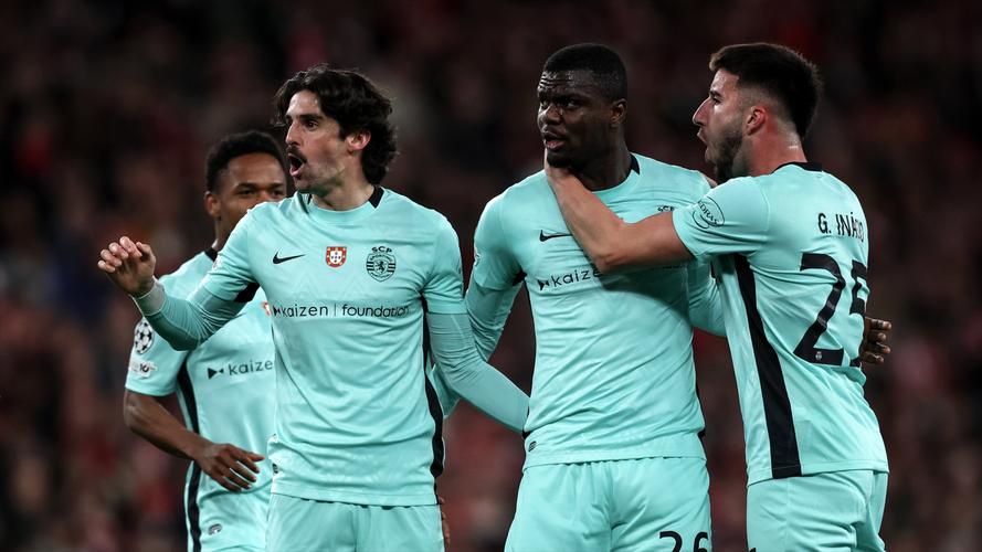 葡体3-2客胜毕包直接晋级16强，阿利松-桑托斯绝杀